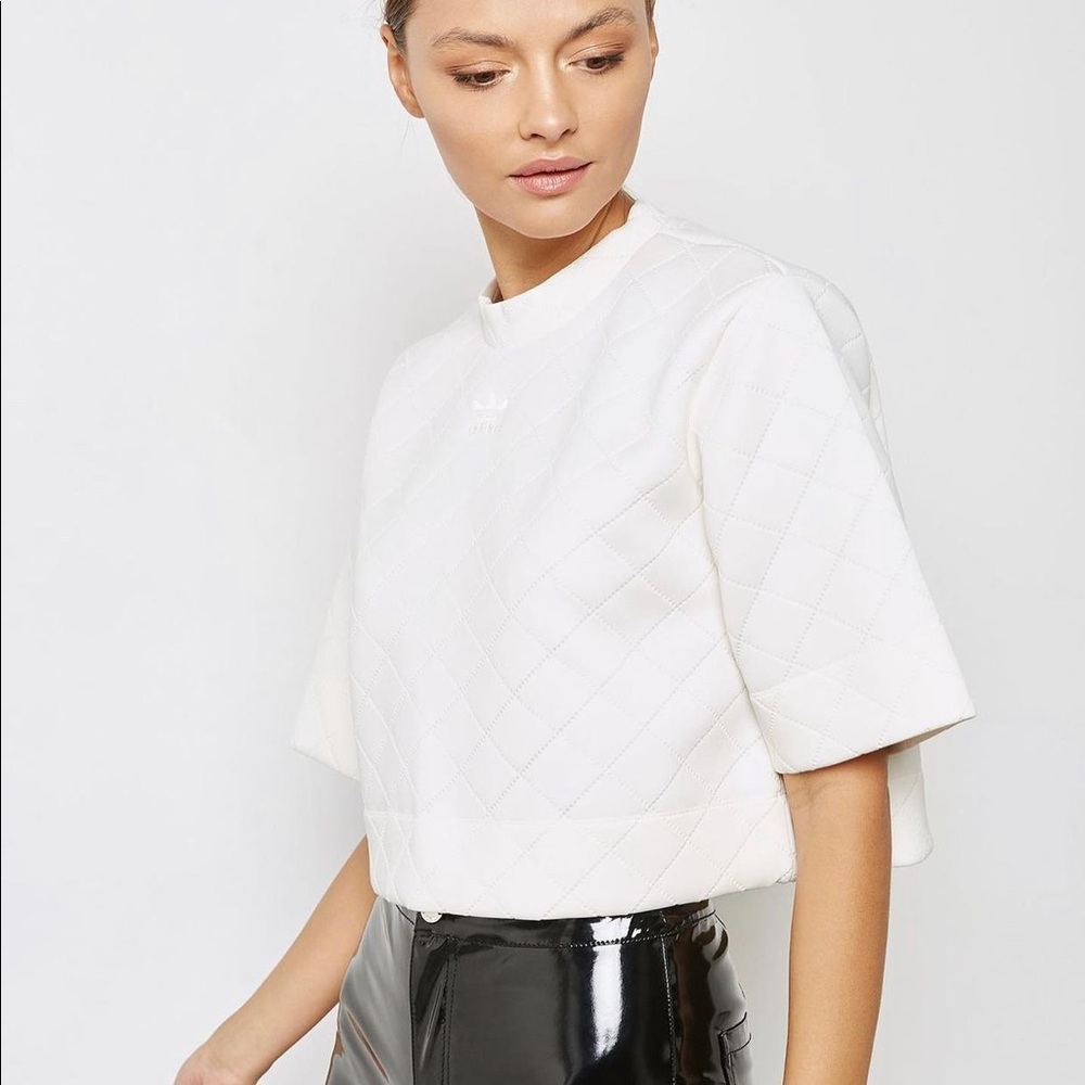 Adidas Original — Cropped Cream Sweater — Size Medium